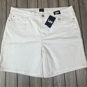 NEW Lee White Shorts Mid Rise Size 18M
